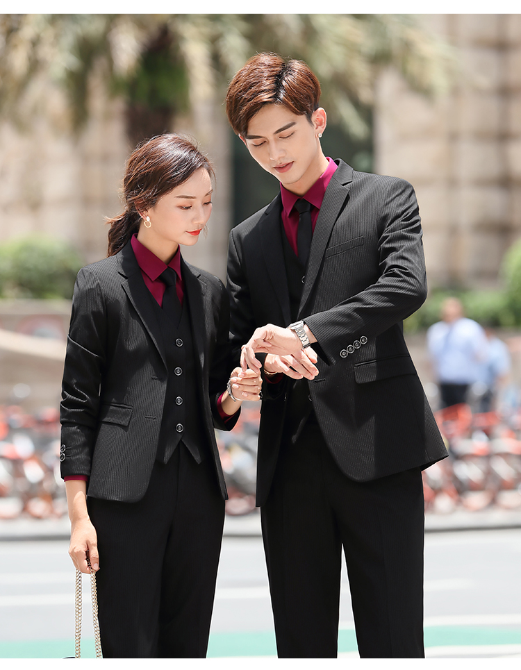 廣州工作服如何選擇專業(yè)的工作服定制廠家